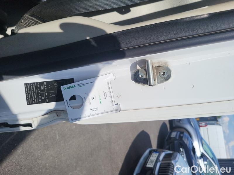  Fiat  Ducato   LCV 28 (290)(09.2019->)  2.2MTJ 140 33 L3H2 4d #15