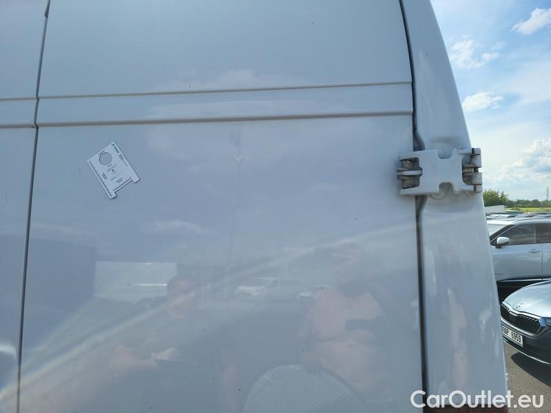  Fiat  Ducato   LCV 28 (290)(09.2019->)  2.2MTJ 140 33 L3H2 4d #23