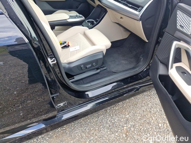  Bmw  X1  (2022)  xDrive30e AT 5d #15