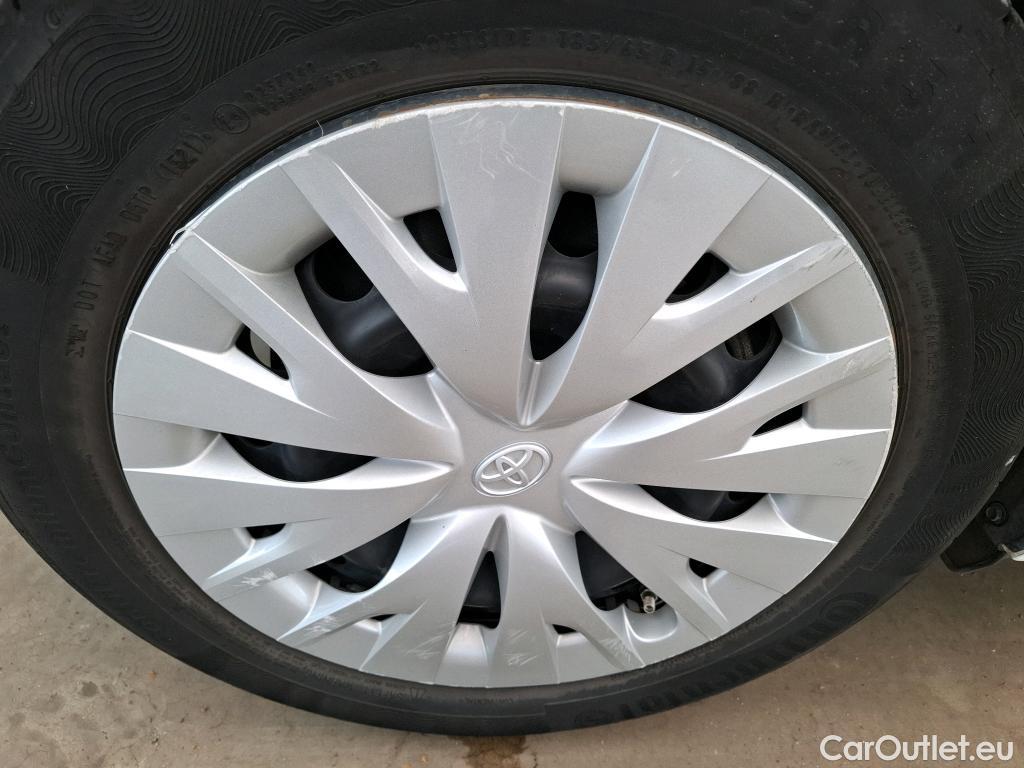  Toyota  Yaris TOYOTA  Hybride / 2019 / 5P / Berline Hybride 116h Dynamic Business Beyond Zer #44