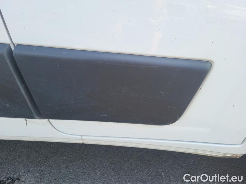  Fiat  Ducato   LCV 28 (290)(09.2019->)  2.2MTJ 140 33 L3H2 4d #31