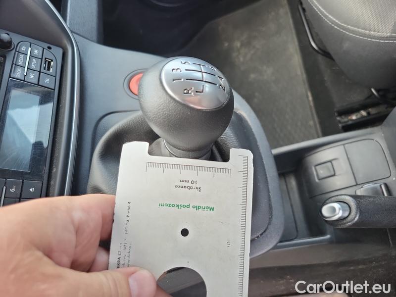  Renault  Kangoo  2 (2008)  1.5BdCi 95 Zen 5d #10