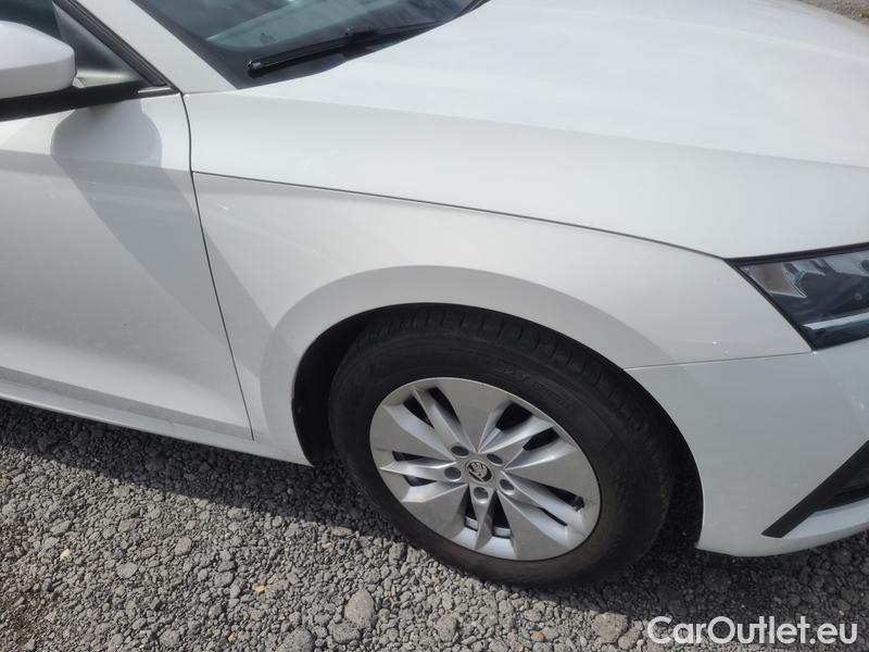  Skoda  Octavia  Combi (NX3)(2020) Oct.Combi 2.0TDI 85 Ambition #17