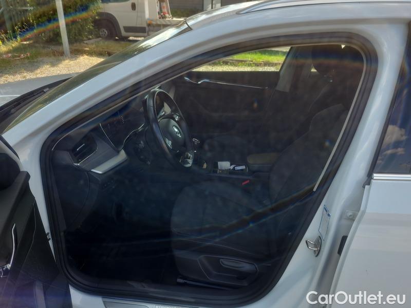  Skoda  Octavia  Combi (NX3)(2020) Oct.Combi 2.0TDI 85 Style #7