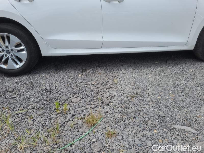  Skoda  Octavia  Combi (NX3)(2020) Oct.Combi 2.0TDI 85 Ambition #15