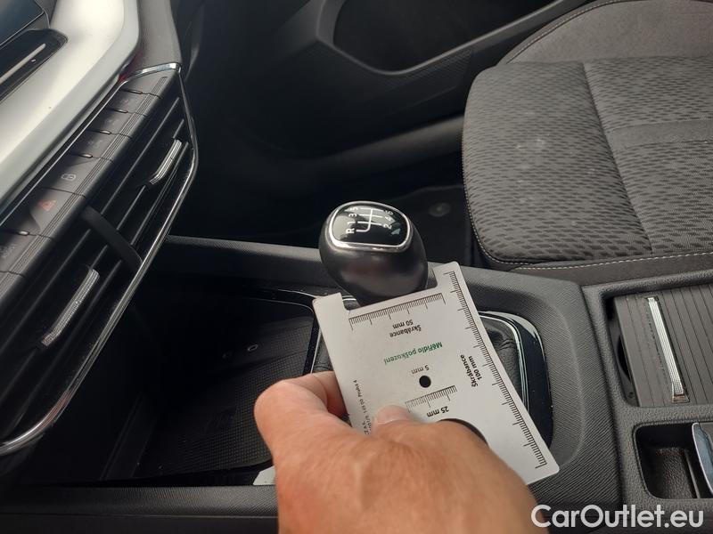  Skoda  Octavia  Combi (NX3)(2020) Oct.Combi 2.0TDI 85 Style #19
