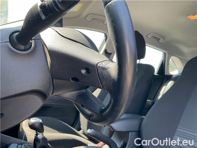  Hyundai  i20  1.2i 62 Comfort Club 5d #14