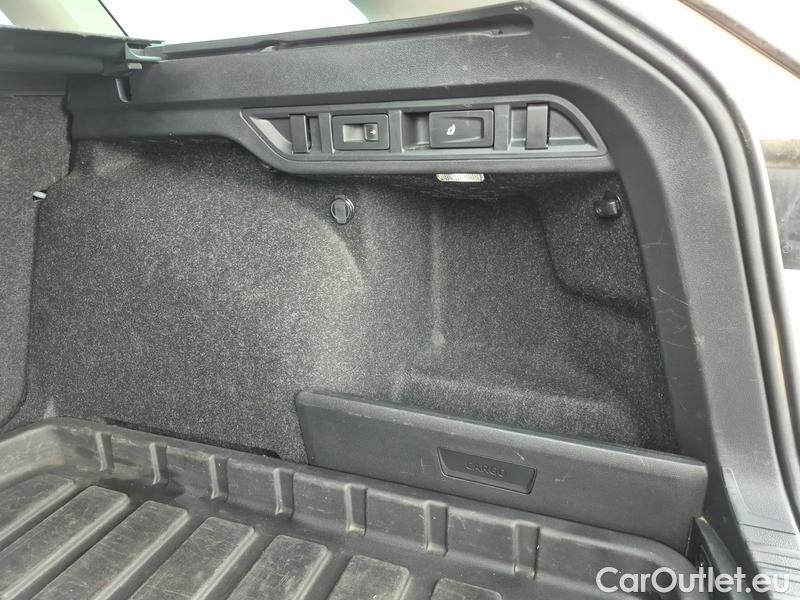  Skoda  Octavia  Combi (NX3)(2020) Oct.C. 2.0TDI 147 Scout 4x4 AT #14