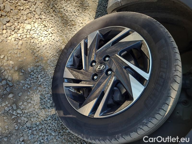  Hyundai  Bayon   (2021)  1.2i Comfort Club 5d #5
