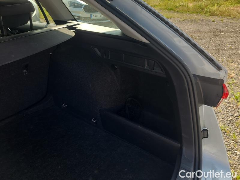  Skoda  Octavia  Combi (NX3)(2020) Oct.Combi 2.0TDI 110 Ambit. AT #7