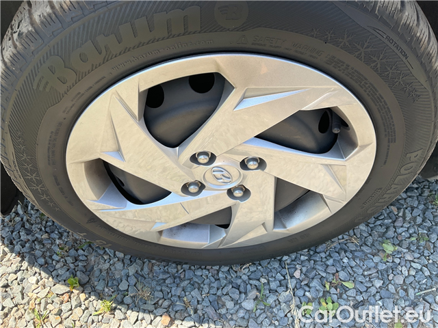  Hyundai  i20  1.2i 62 Comfort Club 5d #15