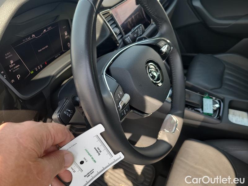  Skoda  Kodiaq  (2016)  2.0TDI 110 L&K 4x4 AT #13