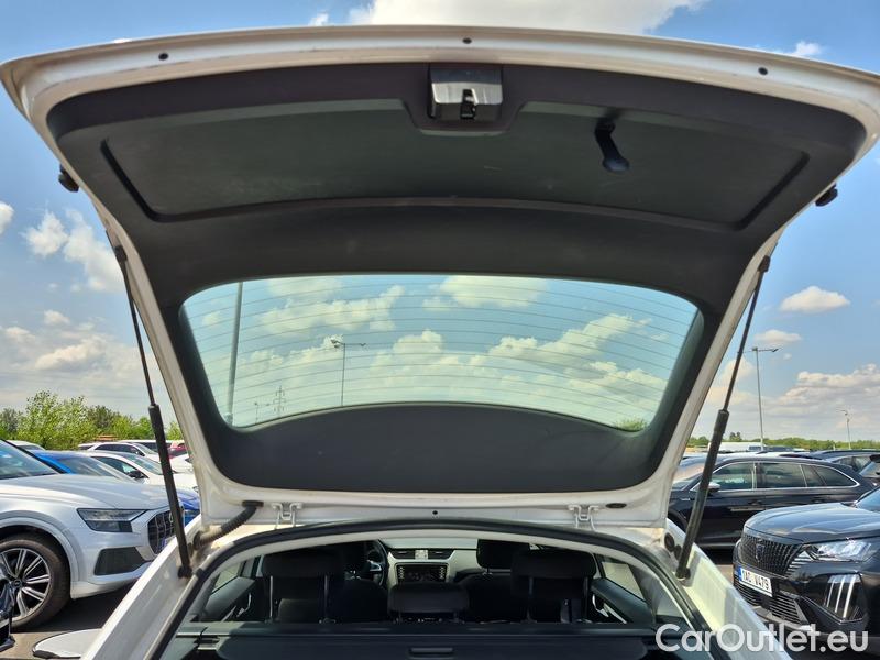  Skoda  Octavia  Combi  (5E5)(03.2017->)  Com 1.6TDI 85 Style #16