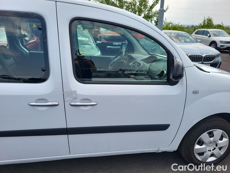  Renault  Kangoo  2 (2008)  1.5BdCi 95 Zen 5d #21