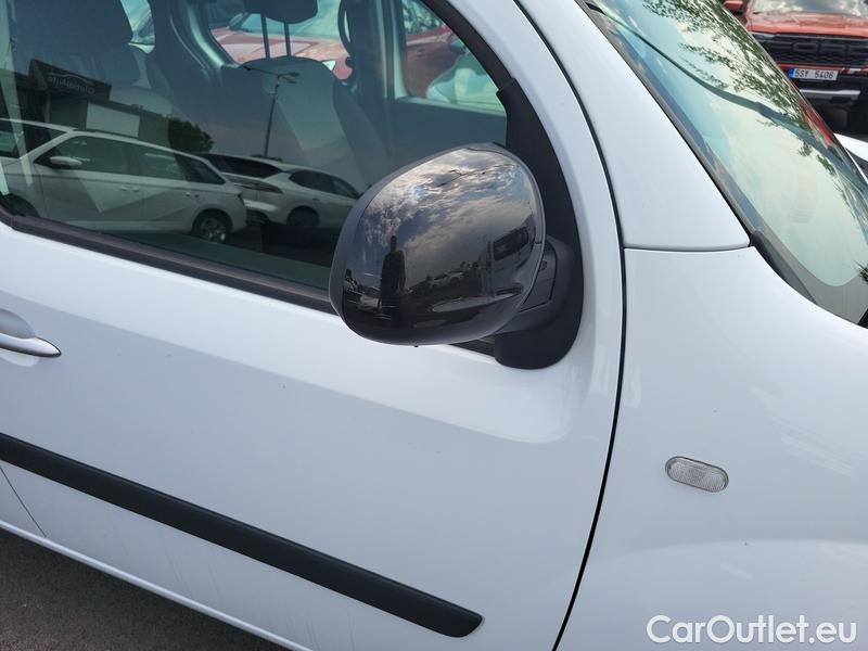 Renault  Kangoo  2 (2008)  1.5BdCi 95 Zen 5d #23