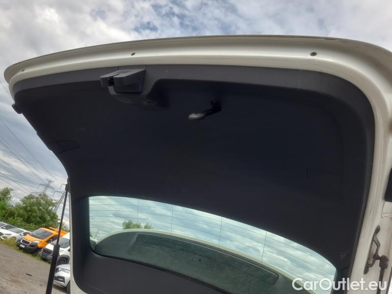  Skoda  Octavia  Combi (NX3)(2020) Oct.Combi 2.0TDI 85 Ambition #12