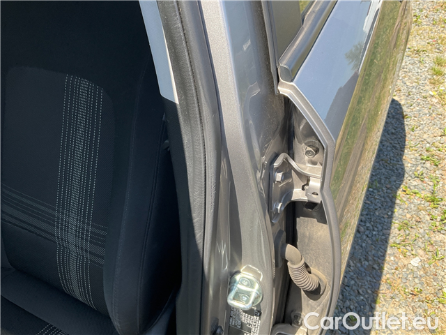  Hyundai  i20  1.2i 62 Comfort Club 5d #10