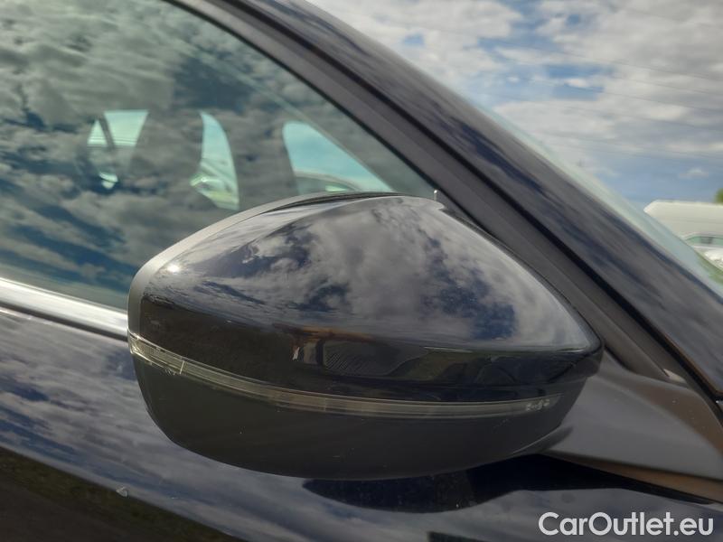  Opel  Corsa  F (2019)  1.5CDTI 75 Elegance 5d #25