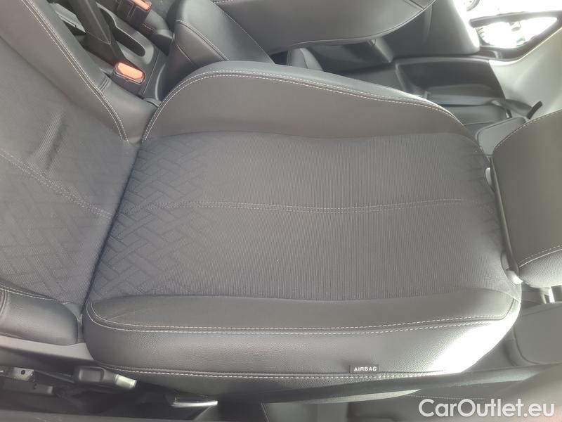  Opel  Corsa  F (2019)  1.5CDTI 75 Elegance 5d #13