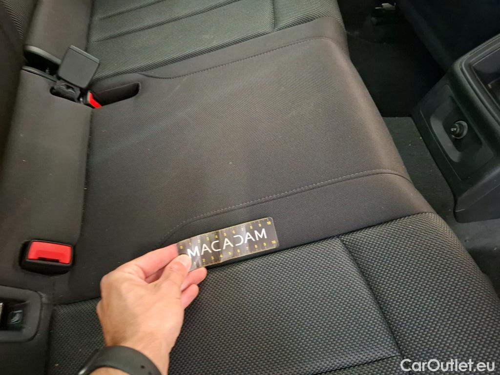  Audi  A4  Avant 35 TDI Business Line 2.0 TDI 165CV BVA7 E6d #51