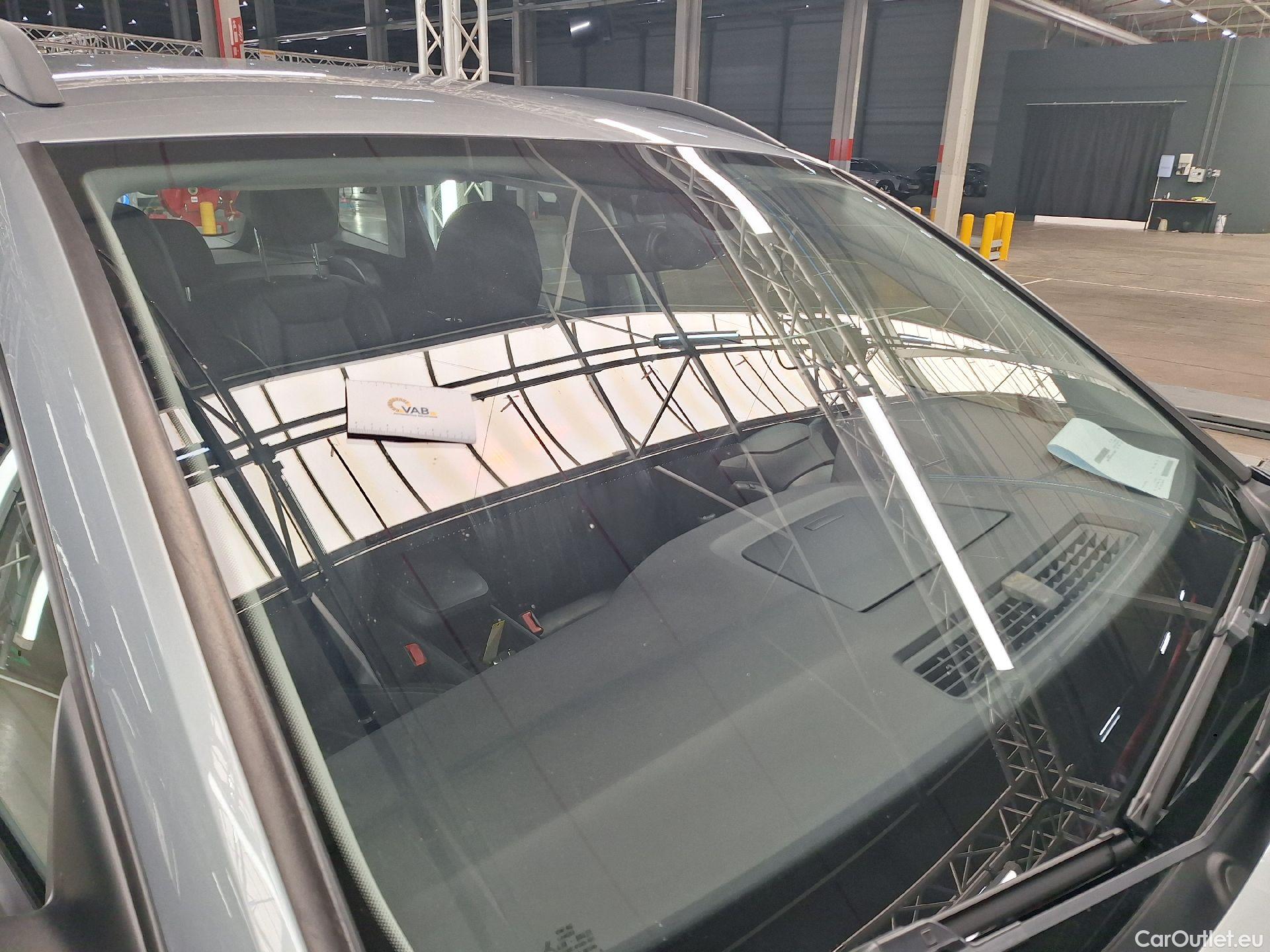  Skoda  Karoq Skoda,  '17, Skoda  1.6 CRTDI 85KW Ambition 5d #7