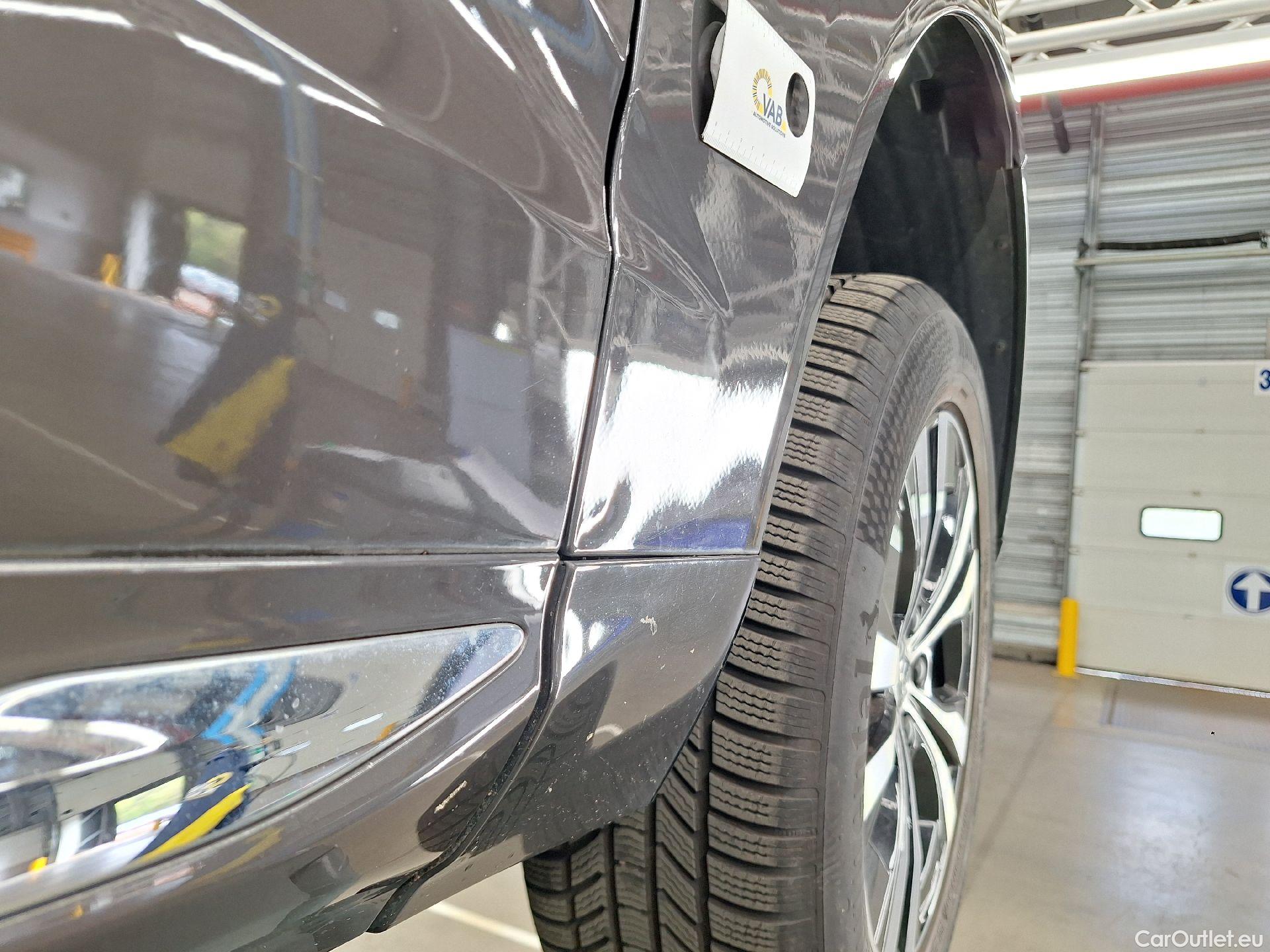  Volvo  XC60 Volvo,  FL'21 PHEV, Volvo  T6 PHEV 4x4 Inscription Expr. Aut. 5d #31