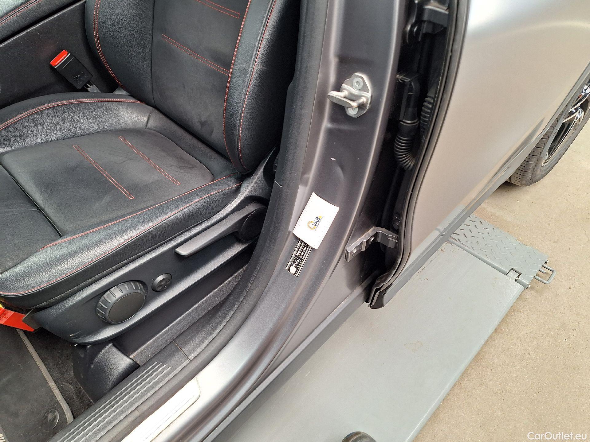  Mercedes  GLA Mercedes,  '20 PHEV, Mercedes-Benz   250e Business Solution 5d #7