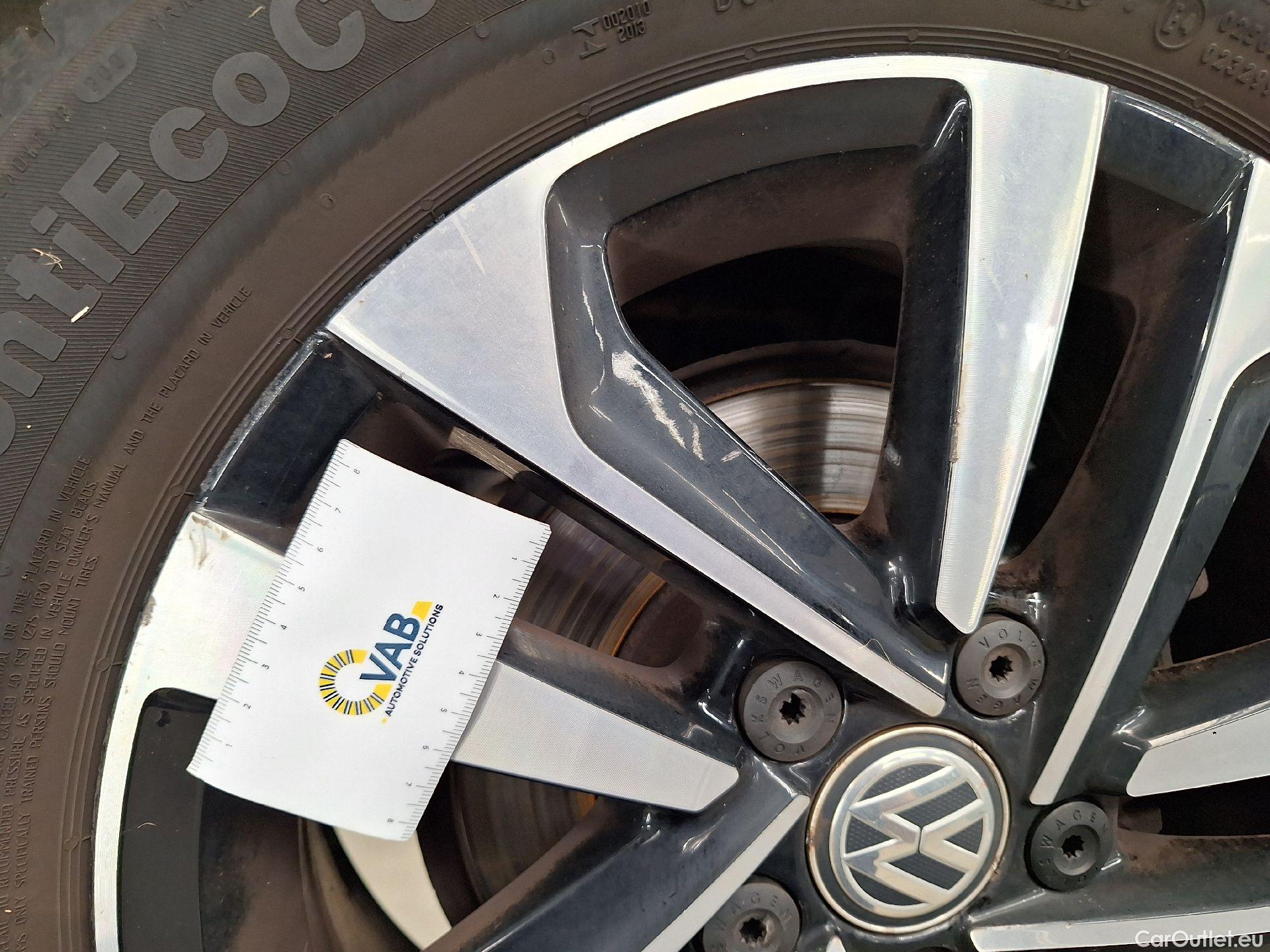  Volkswagen  Golf  VW, VII FL'16, Volkswagen VII 1.5 TSi BlueMotion IQ.Drive 5d #64