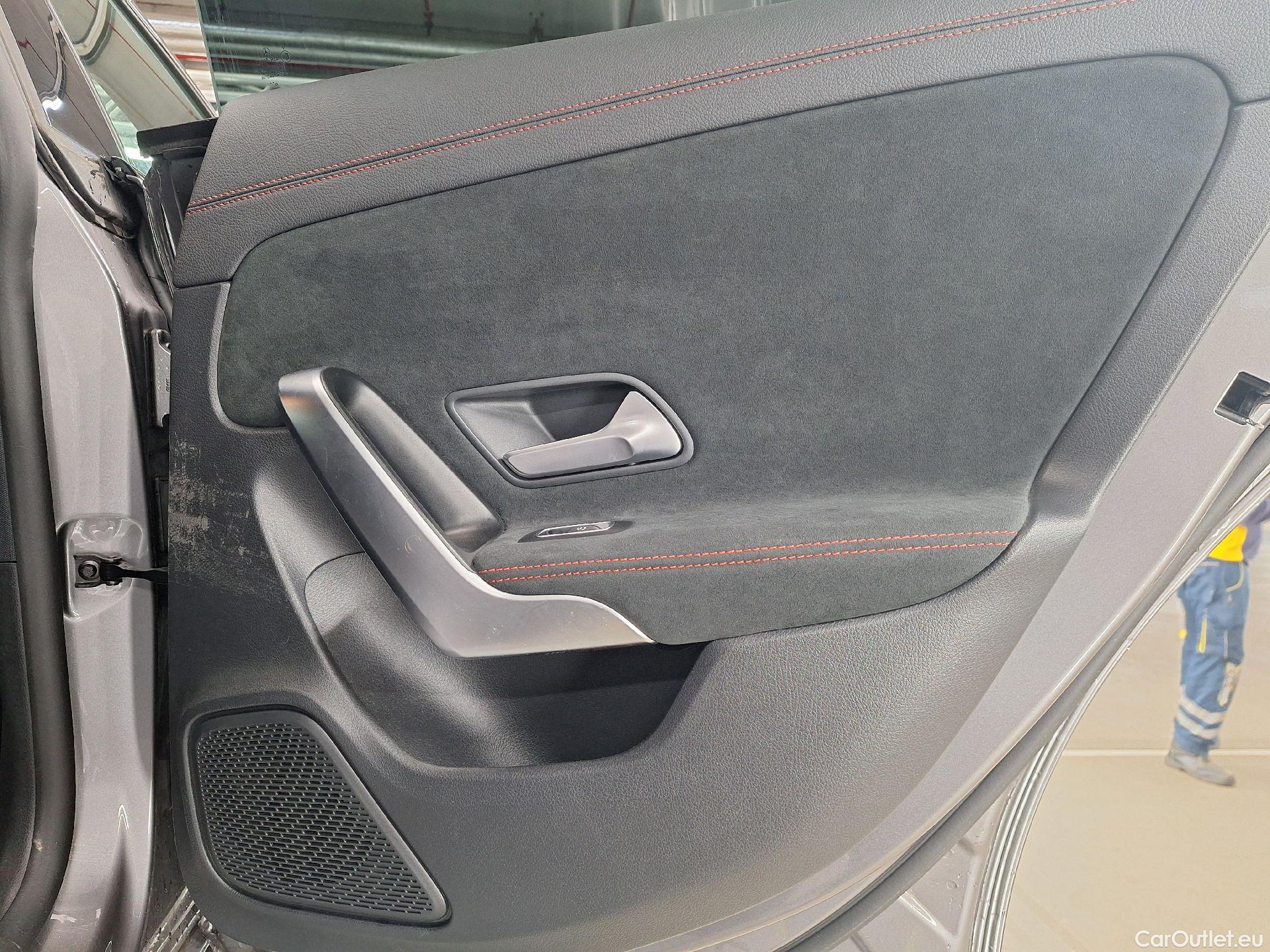  Mercedes  CLA-Klasse Mercedes, CLA SB FL'23, Mercedes-Benz CLA Shooting Brake CLA 200 d AMG Lin #12