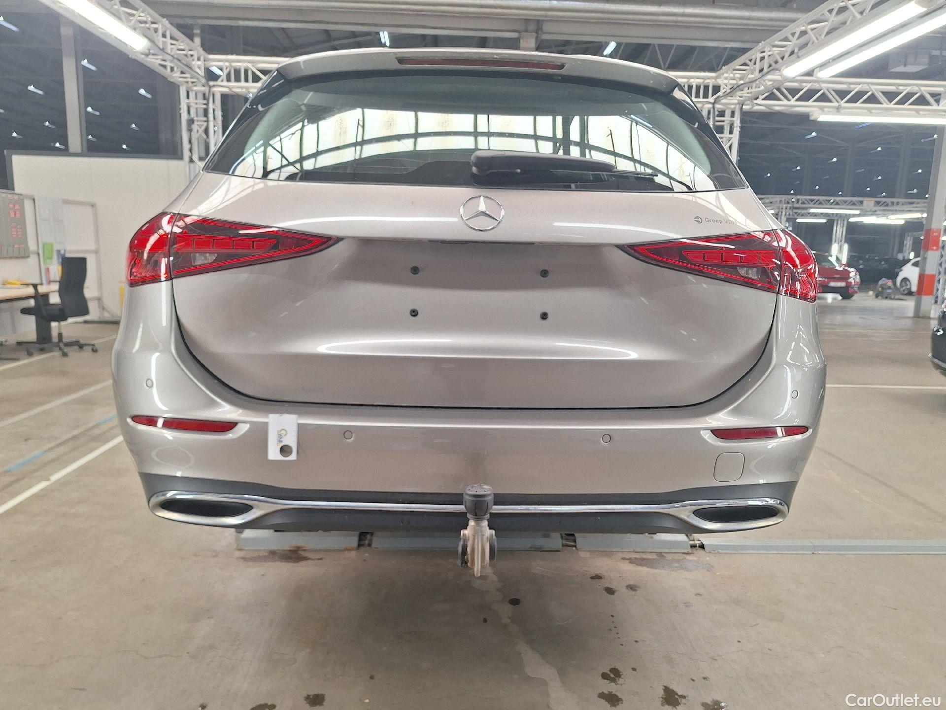  Mercedes  C-Klasse Mercedes, C-Class Break '21, Mercedes-Benz  Break C 220d Luxury Line 5d #30