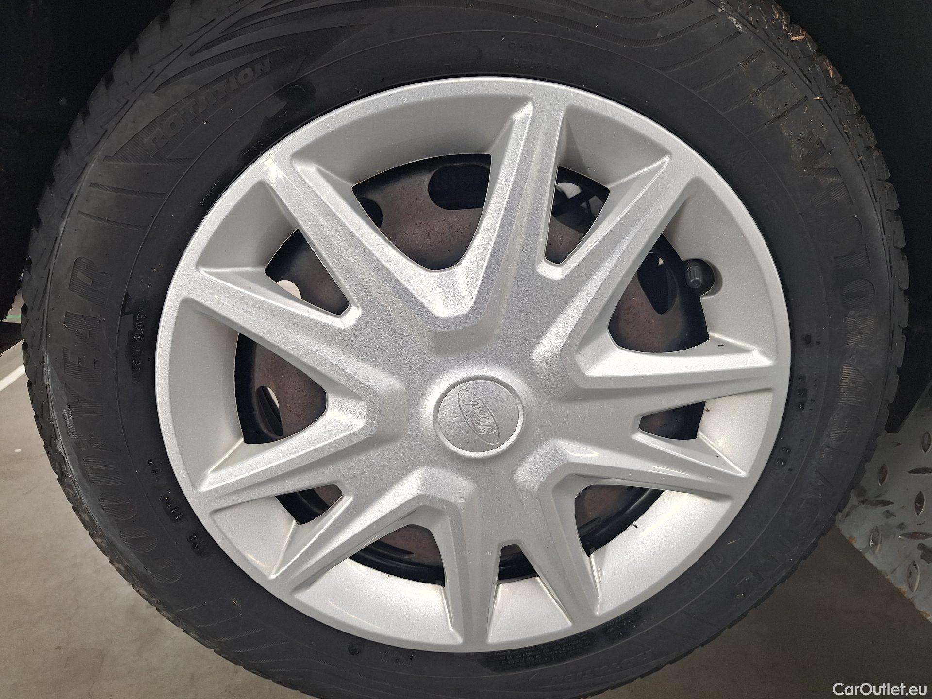  Ford  Fiesta Ford,  '17, Ford  1.1i 52kW Business Class 5d #30