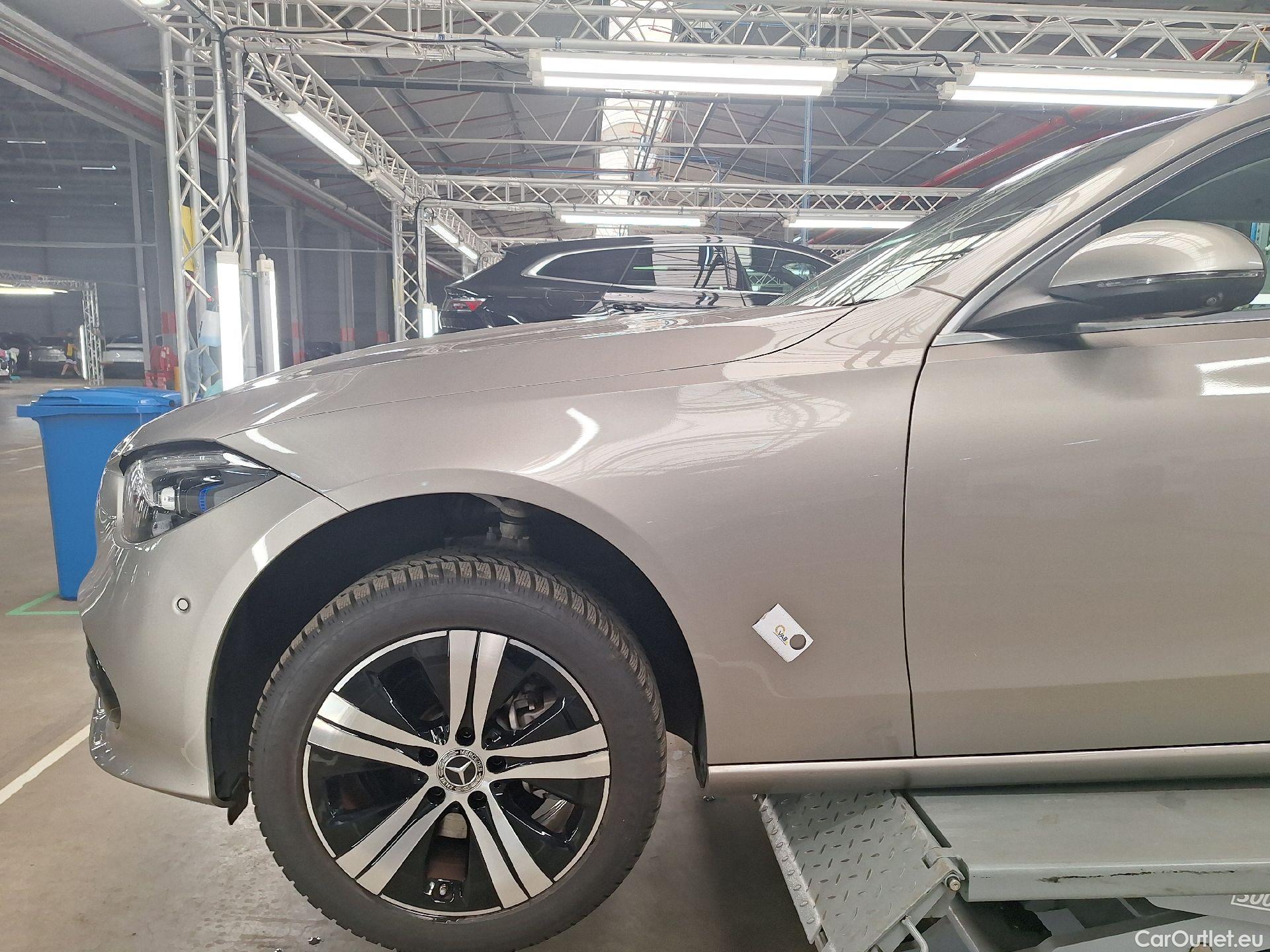  Mercedes  C-Klasse Mercedes, C-Class Break '21, Mercedes-Benz  Break C 220d Luxury Line 5d #23