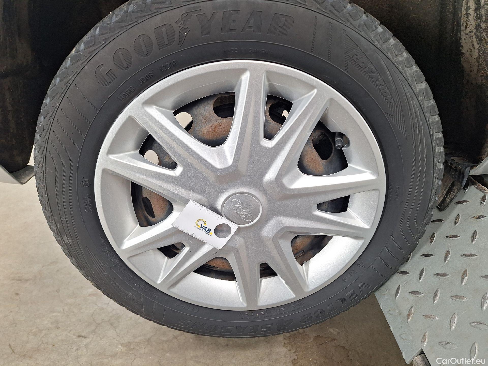  Ford  Fiesta Ford,  '17, Ford  1.1i 52kW Business Class 5d #79
