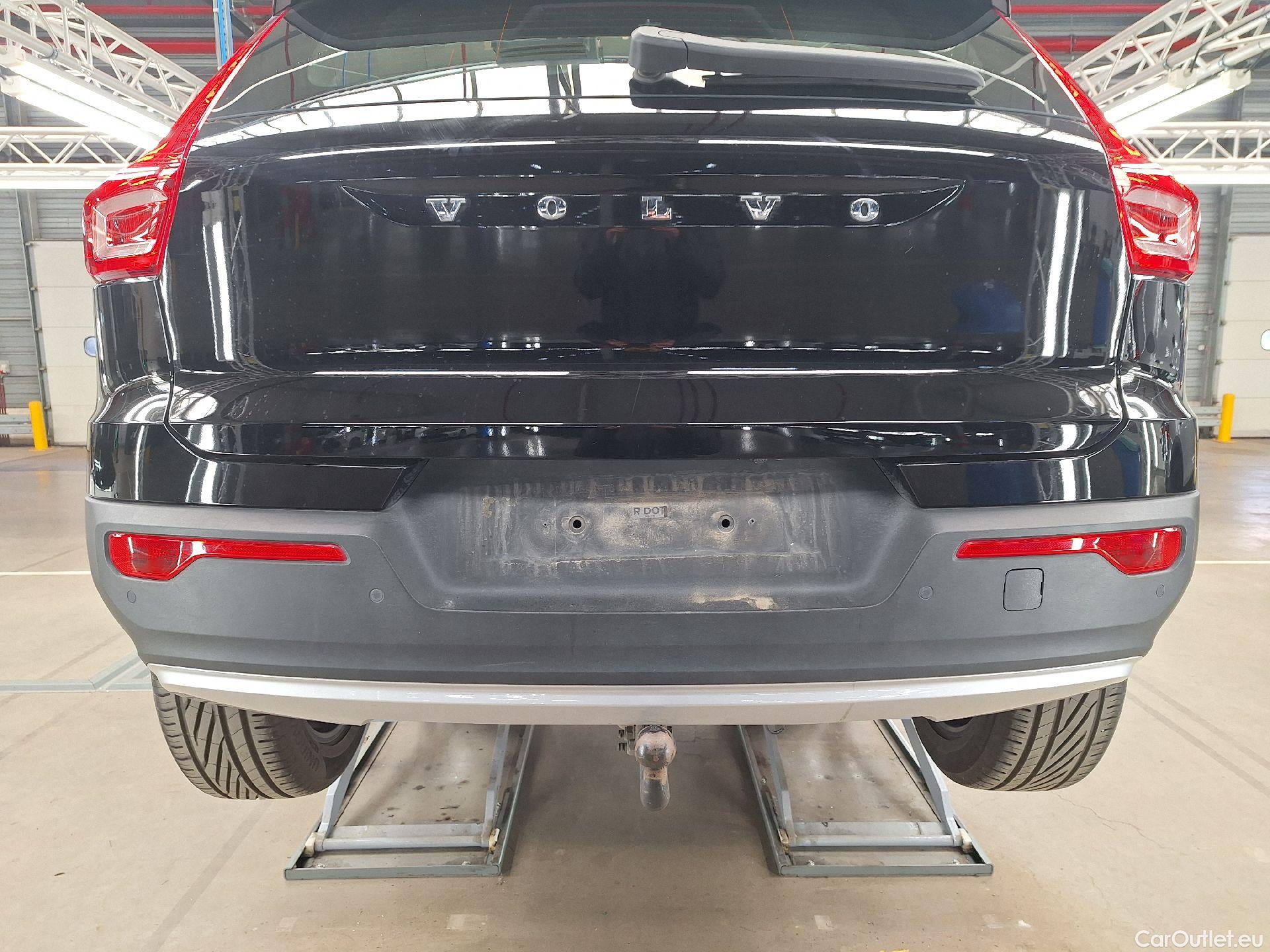  Volvo  XC 40 Volvo, XC40 '17, Volvo XC40 T4 Recharge Geartronic Inscription Expr #16