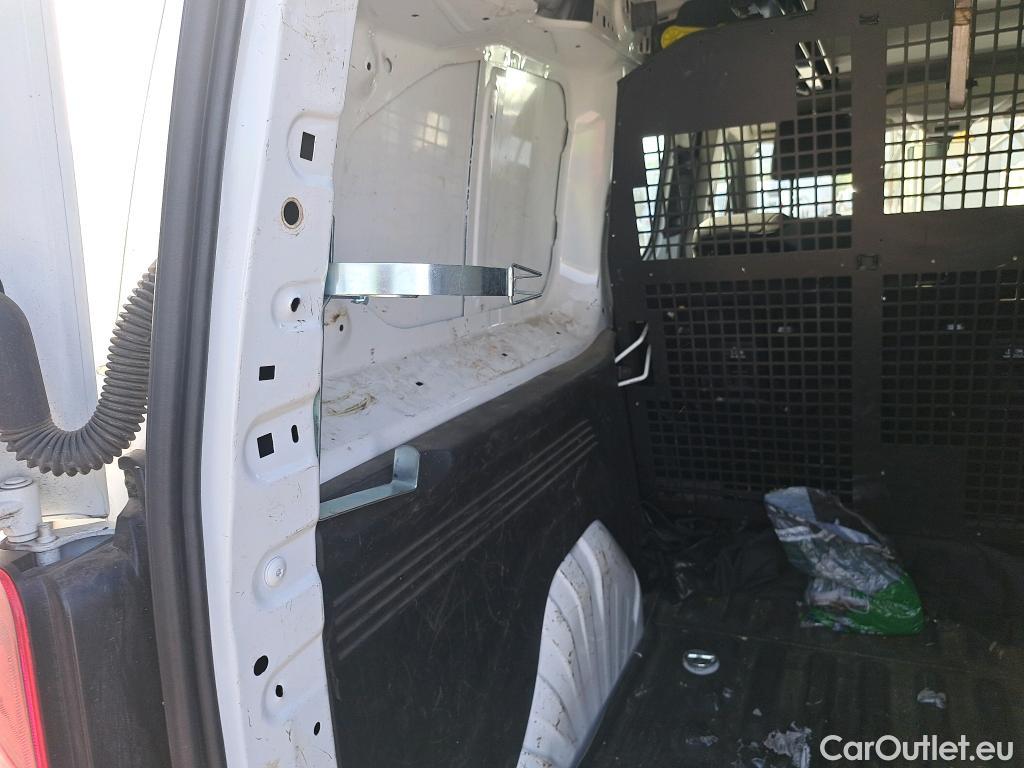  Citroen  Berlingo CITROEN  / 2018 / 5P / furgón derivado de turismo Doble Cab. Talla XL BlueHDi 100 CONTROL #56