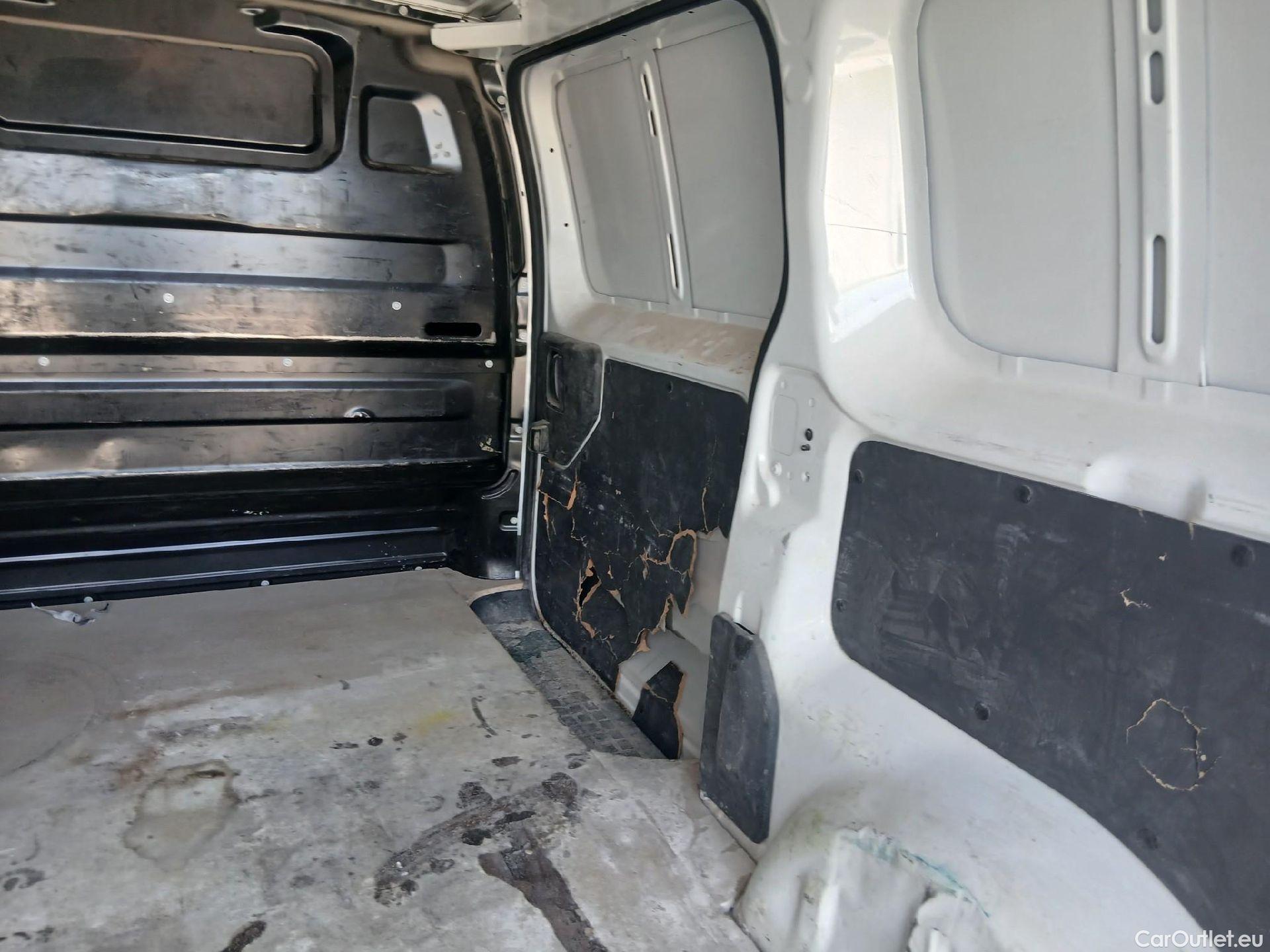  Opel  Vivaro OPEL  / 2019 / 4P / furgón 1.5 Diésel 74kW (100CV) M Std Express (AC2) #12