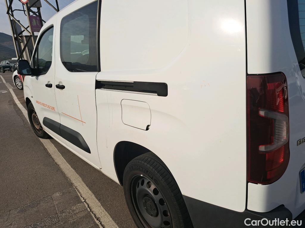  Citroen  Berlingo CITROEN  / 2018 / 5P / furgón derivado de turismo Doble Cab. Talla XL BlueHDi 100 CONTROL #29