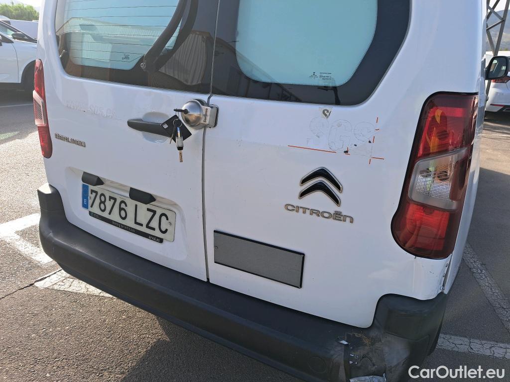  Citroen  Berlingo CITROEN  / 2018 / 5P / furgón derivado de turismo Doble Cab. Talla XL BlueHDi 100 CONTROL #28