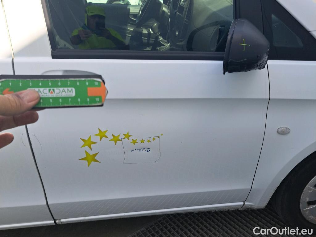  Mercedes  Vito MERCEDES-BENZ  / 2014 / 4P / furgón 114CDI TD 100kW furgón Pro compacta #16
