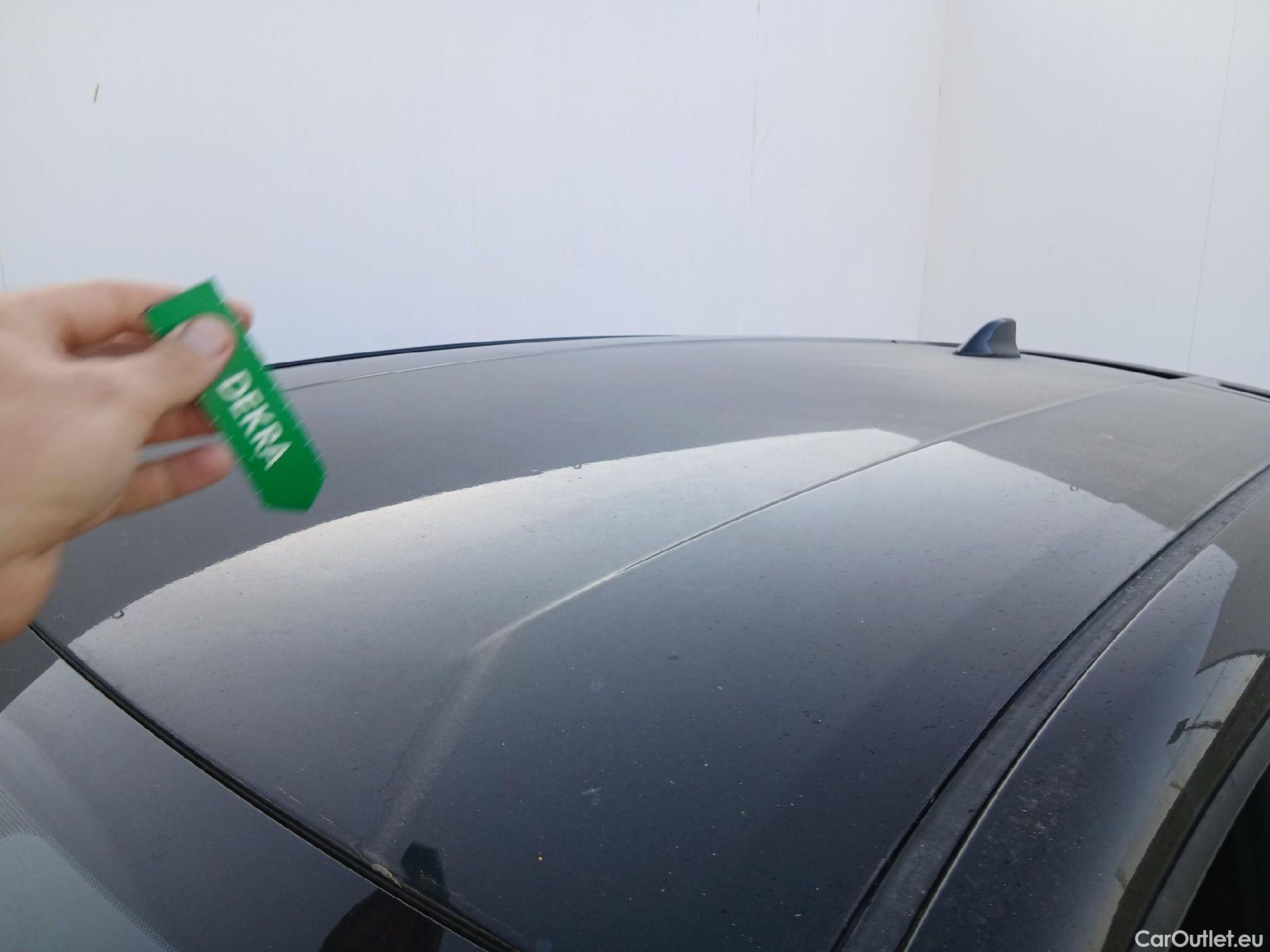  Toyota  C-HR TOYOTA  / 2019 / 5P / todoterreno 1.8 125H Advance #17