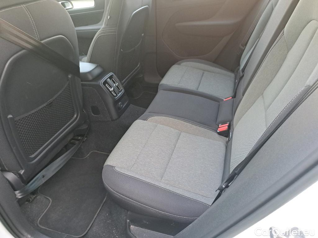  Volvo  XC 40 VOLVO XC40 / 2021 / 5P / todoterreno 1.5 T4 Recharge PHEV Core Auto #10