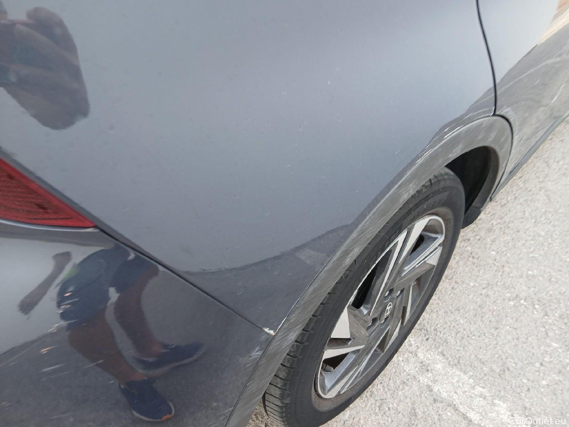  Hyundai  Bayon HYUNDAI  / 2021 / 5P / todoterreno 1.2 MPI Maxx #30