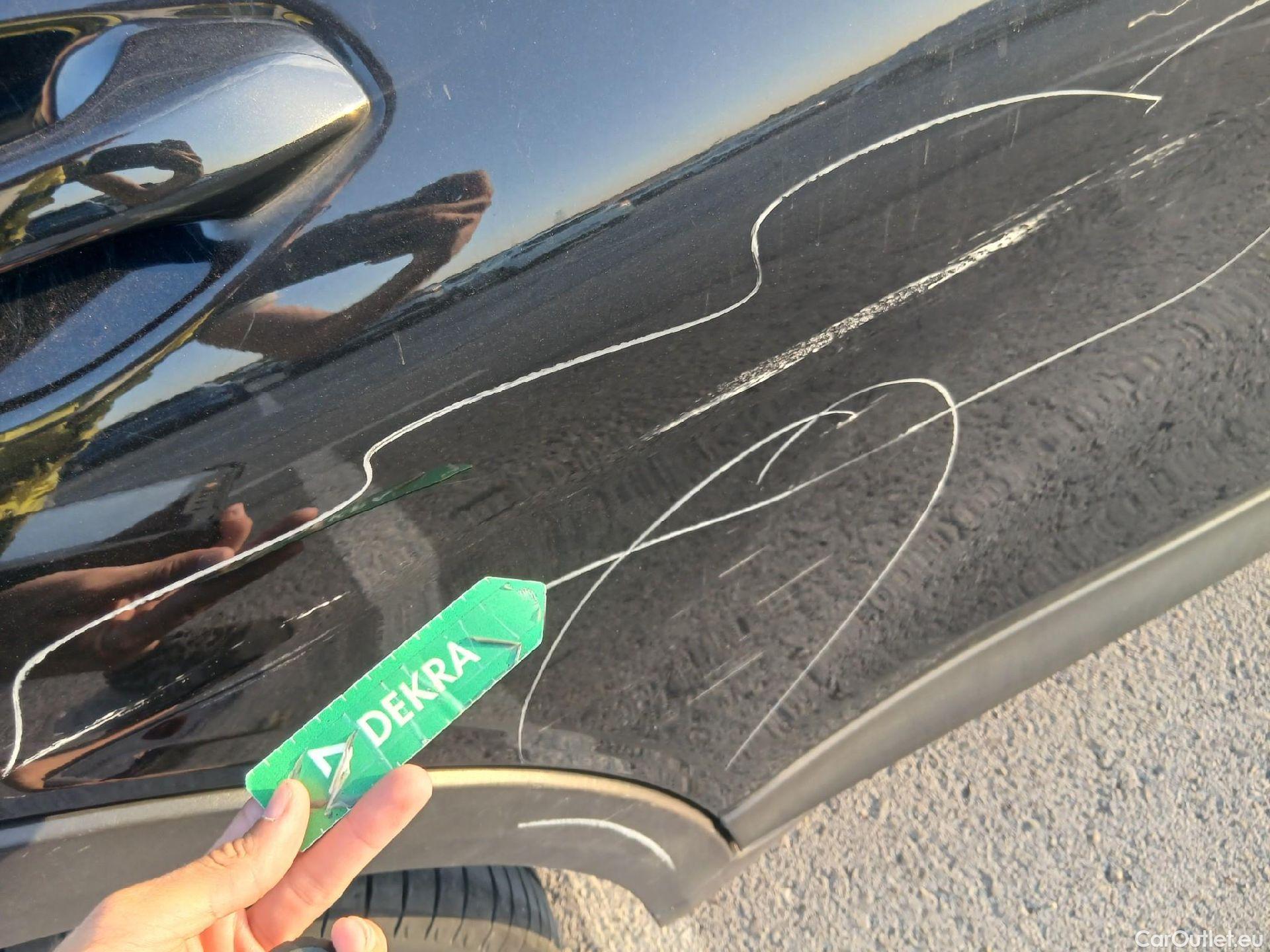  KIA  XCeed KIA  / 2019 / 5P / todoterreno 1.0 T-GDi Drive 88kW (120CV) #31