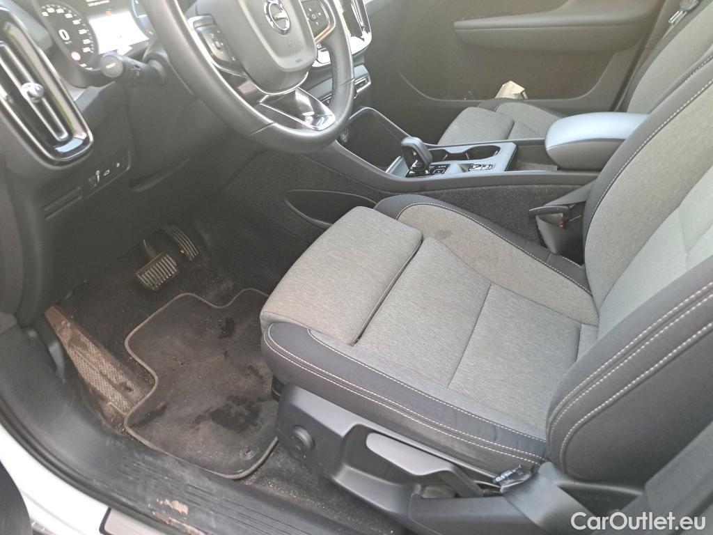  Volvo  XC 40 VOLVO XC40 / 2021 / 5P / todoterreno 1.5 T4 Recharge PHEV Core Auto #9