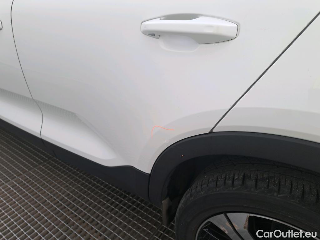  Volvo  XC 40 VOLVO XC40 / 2021 / 5P / todoterreno 1.5 T4 Recharge PHEV Core Auto #3