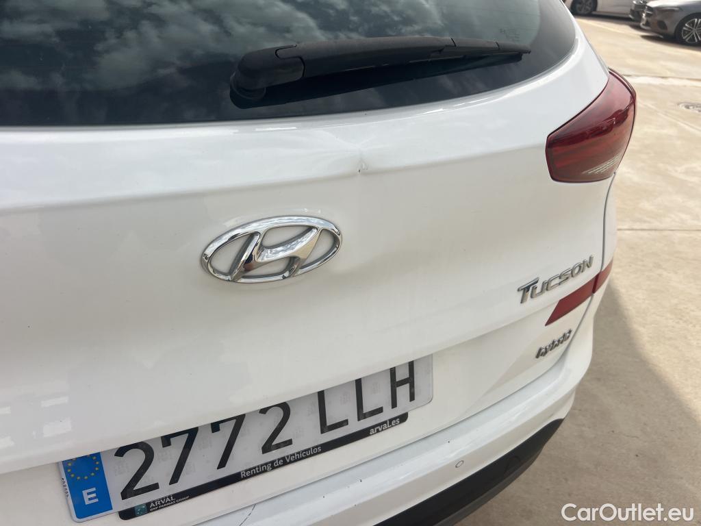  Hyundai  Tucson HYUNDAI  / 2018 / 5P / todoterreno 1.6 CRDI 85kW (116CV) 48V SLE 4X2(SP)(SL) #1