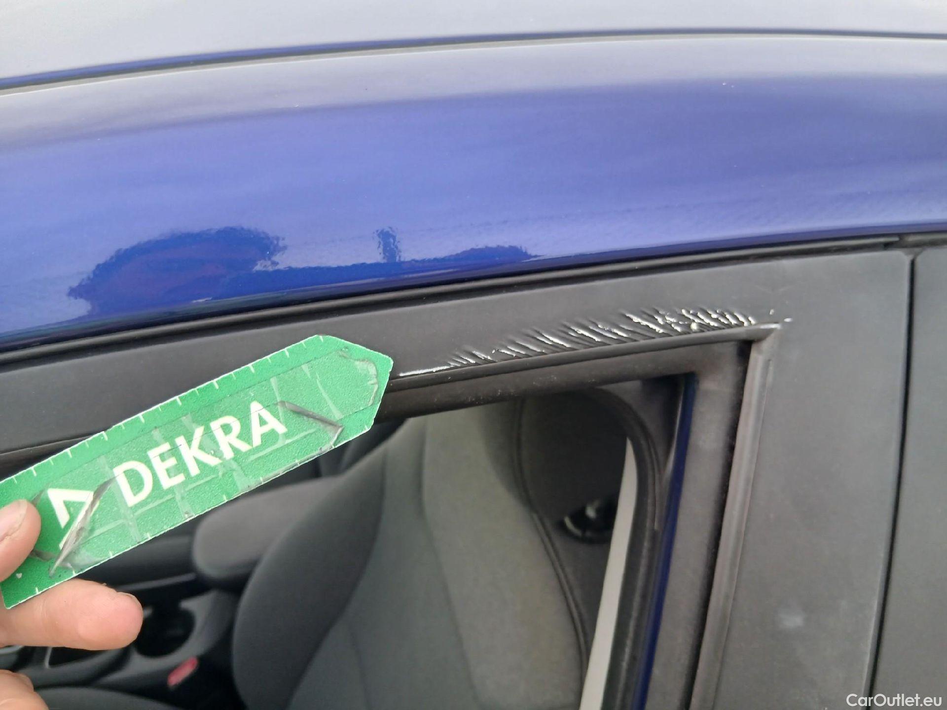  Hyundai   Ioniq HYUNDAI / 2019 / 5P / berlina con portón 1.6 GDI HEV Klass DCT #21