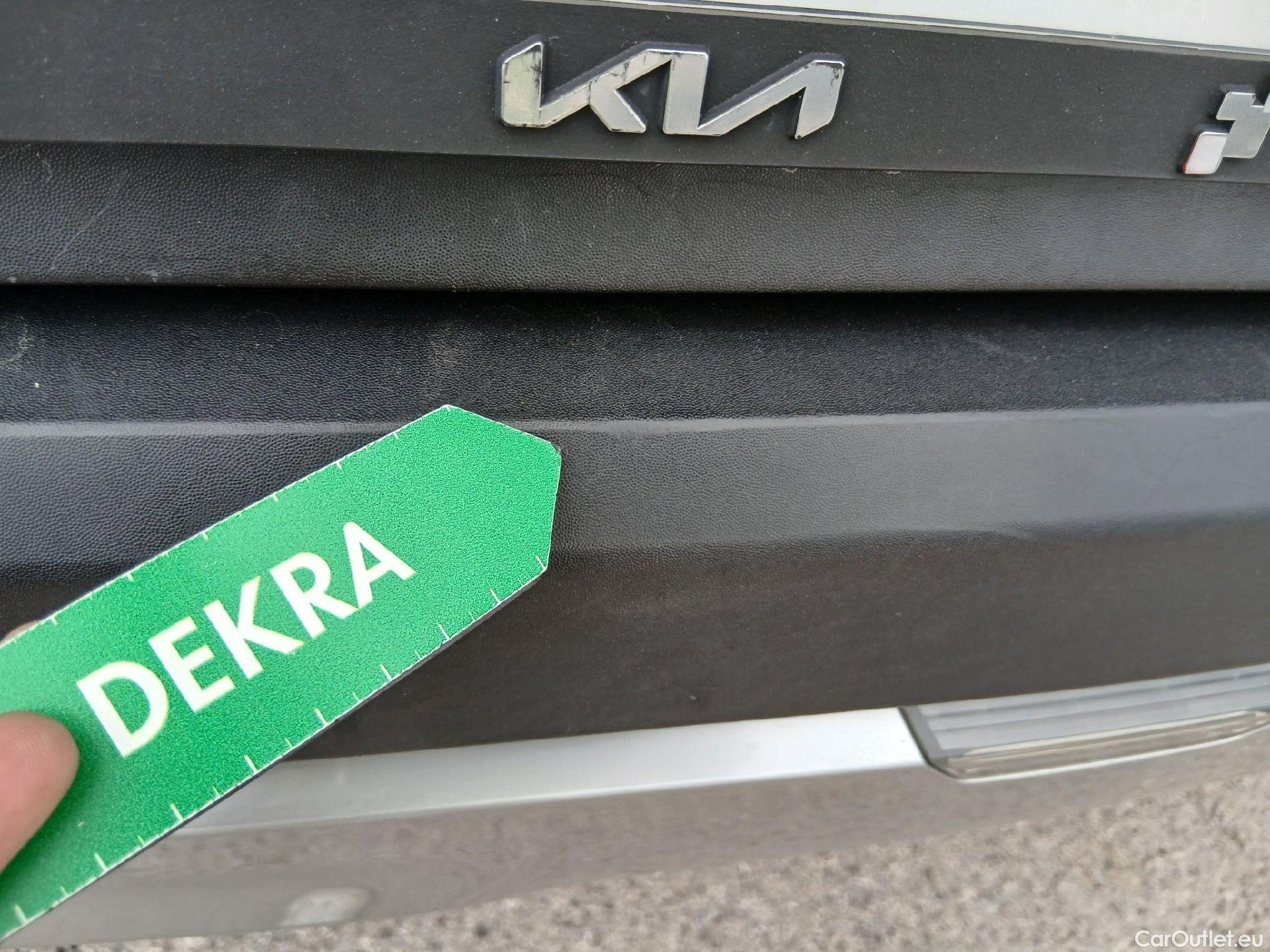  KIA  Sportage KIA  / 2022 / 5P / todoterreno 1.6 T-GDi HEV 171kW (230CV) Drive 4X2 #36
