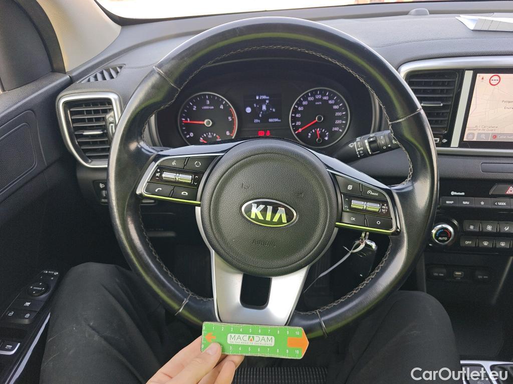  KIA  Sportage KIA  / 2018 / 5P / todoterreno 1.6 MHEV Drive Plus 100kW (136CV) 4x2 #28
