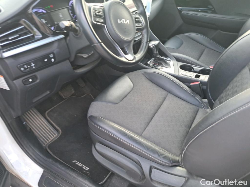 KIA  Niro KIA  / 2019 / 5P / crossover 1.6 GDi HEV 104kW (141CV) Drive #14